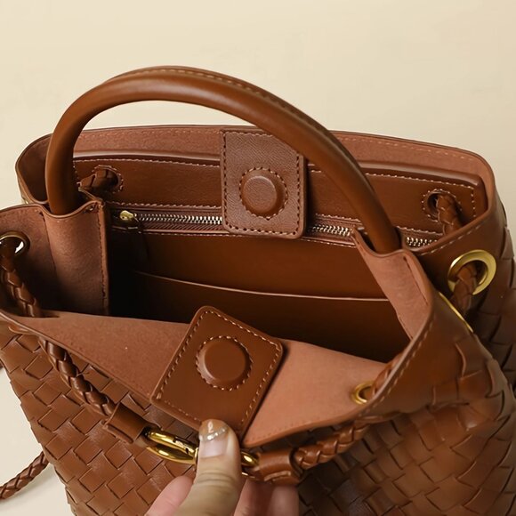 Designer Woven Leather Handbag - Golden metal knot Leather Handle Tote - Picture 3 of 14